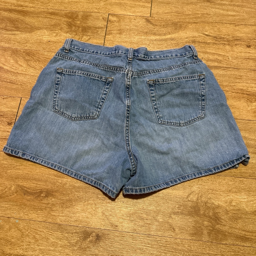 GAP Women's Light Blue Jean Shorts - Picture 2 of 4